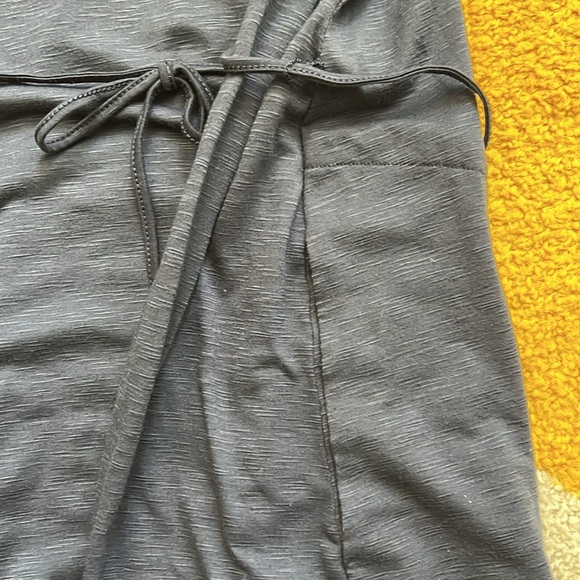 Mountain Hard Wear navy sun dress - Picture 5 of 7